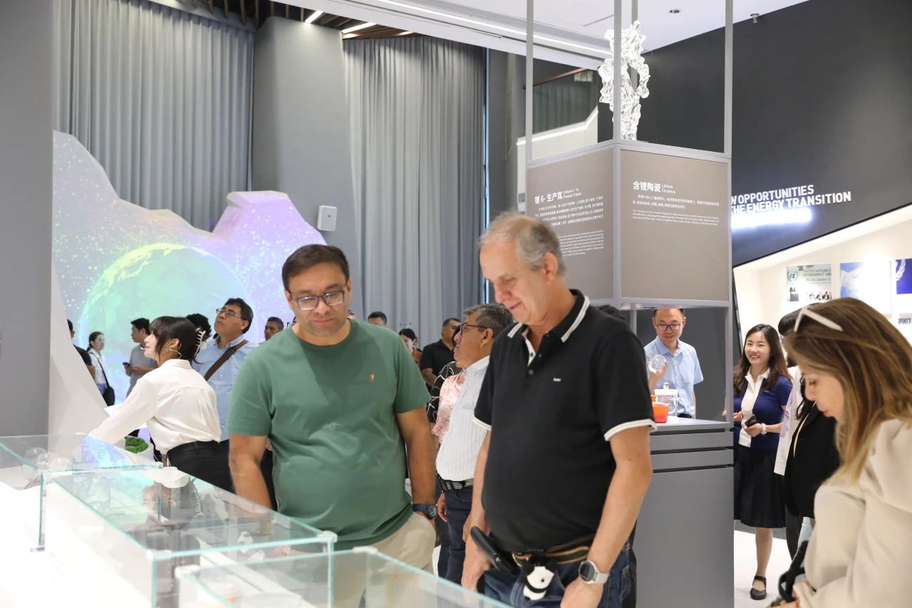 Delegación de jueces del Perú visita Tianqi Lithium 第 3 张